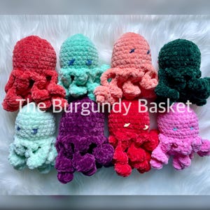 Low Sew CROCHET OCTOPUS, *PATTERN Only* Crochet Tutorial, PDf Instant Download, Digital Download, Crochet Baby Octopus Toy, Scrap Yarn
