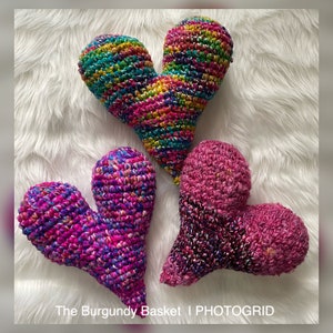 CROCHET HEART, *PATTERN Only* Tutorial, Pdf Instant Download, Digital Download, Stuffed Heart, Valentine&#39;s Day, Small Heart