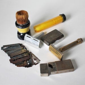Vintage Rasierset Messing Gillette Rasierklingen und Etui