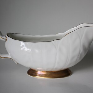 Aynsley Golden Crocus Sauce Boat