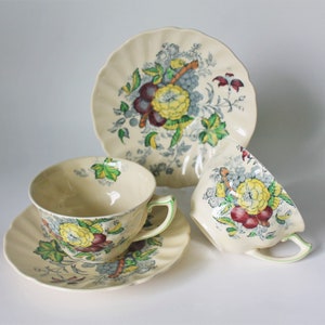 Royal Doulton Teacups and Saucers, The Kirkwood Multicolored, Set of Two, Fruit and Floral