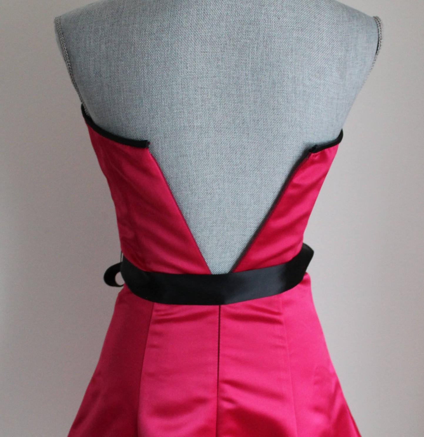 jessica mcclintock pink satin dress rhinestone strapless Vintage Fuchsia Satin Strapless Dress Jessica Mcclintock for Gunne Sax Size  1 2