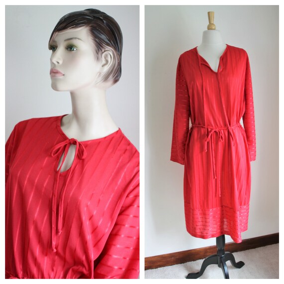 red dress size 22