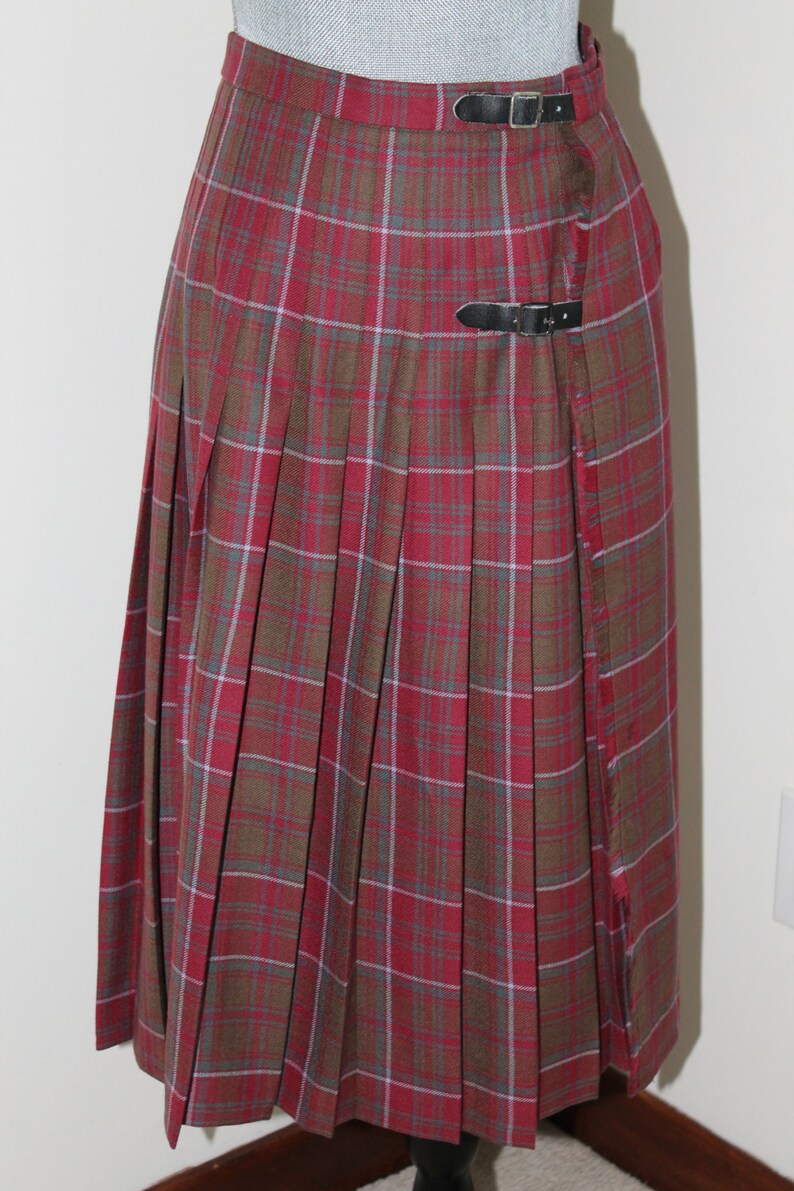 Kilt Tartan Skirt by Kiltmaker Hector Russell House of Inverness Burgundy Plaid