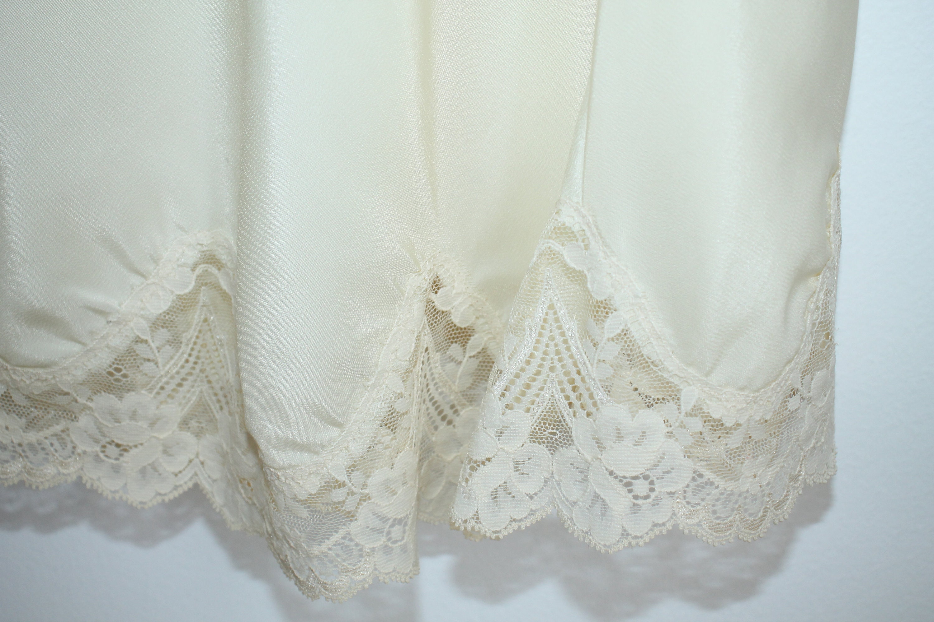 Ivory Full Dress Slip by Lady Lynne Size 32 Rayon Blend | Etsy