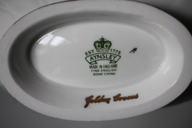 Aynsley Golden Crocus Sauce Boat