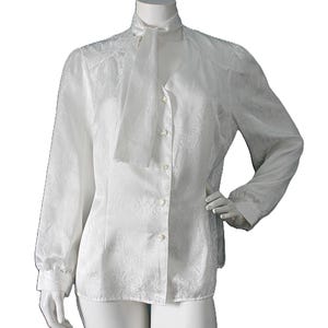 Vintage White Satin Print Blouse Sag Harbor Petite