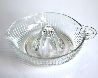 Vintage Clear Glass Juicer Reamer Citrus Squeeze