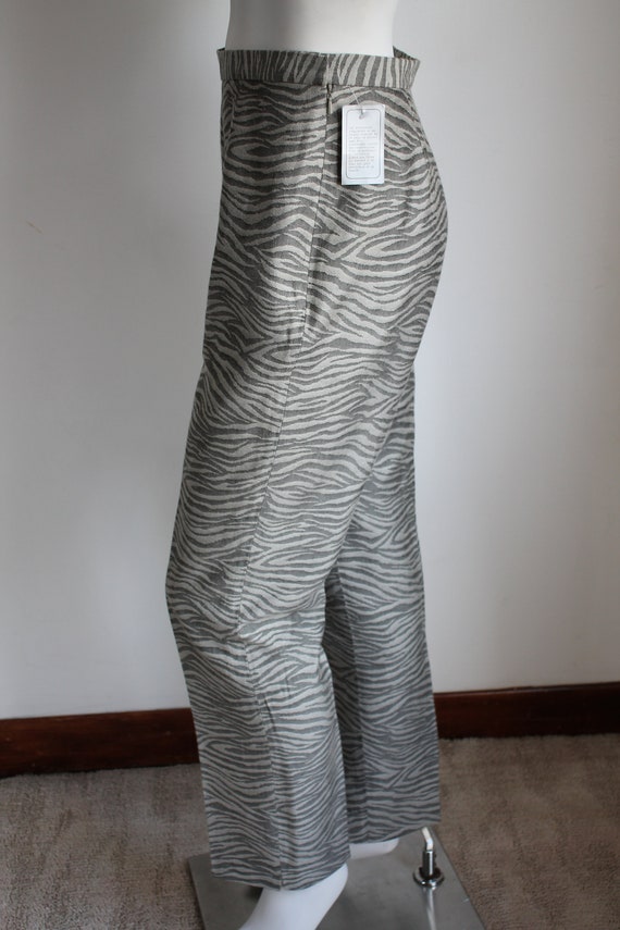 Vintage Animal Print Pants Suit, Nygaard, Size 8 - image 8