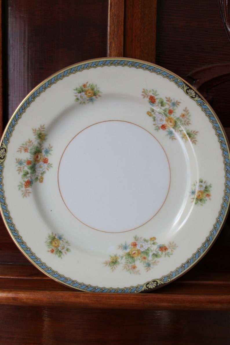 Noritake China Dishes Made in Occupied Japan 1947 Komaru Mark Replacement Pieces Cup Saucer Side Dish White Cream Blue Rim Flowers
