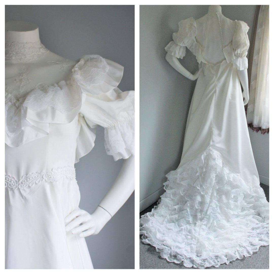 Vintage Taffeta Wedding Gown, Extra Small A Line Ruffles Train - Etsy