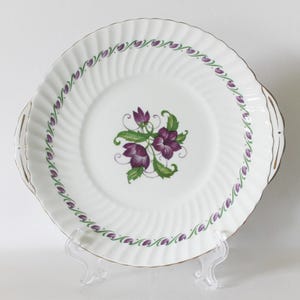 Assiette de service Adderley, motif volubilis, plat à sandwich à gâteau fleurs violettes