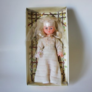 Bride Doll Clara Wedding Outfit Original Box Unused Made in Hong Kong 10 Inch