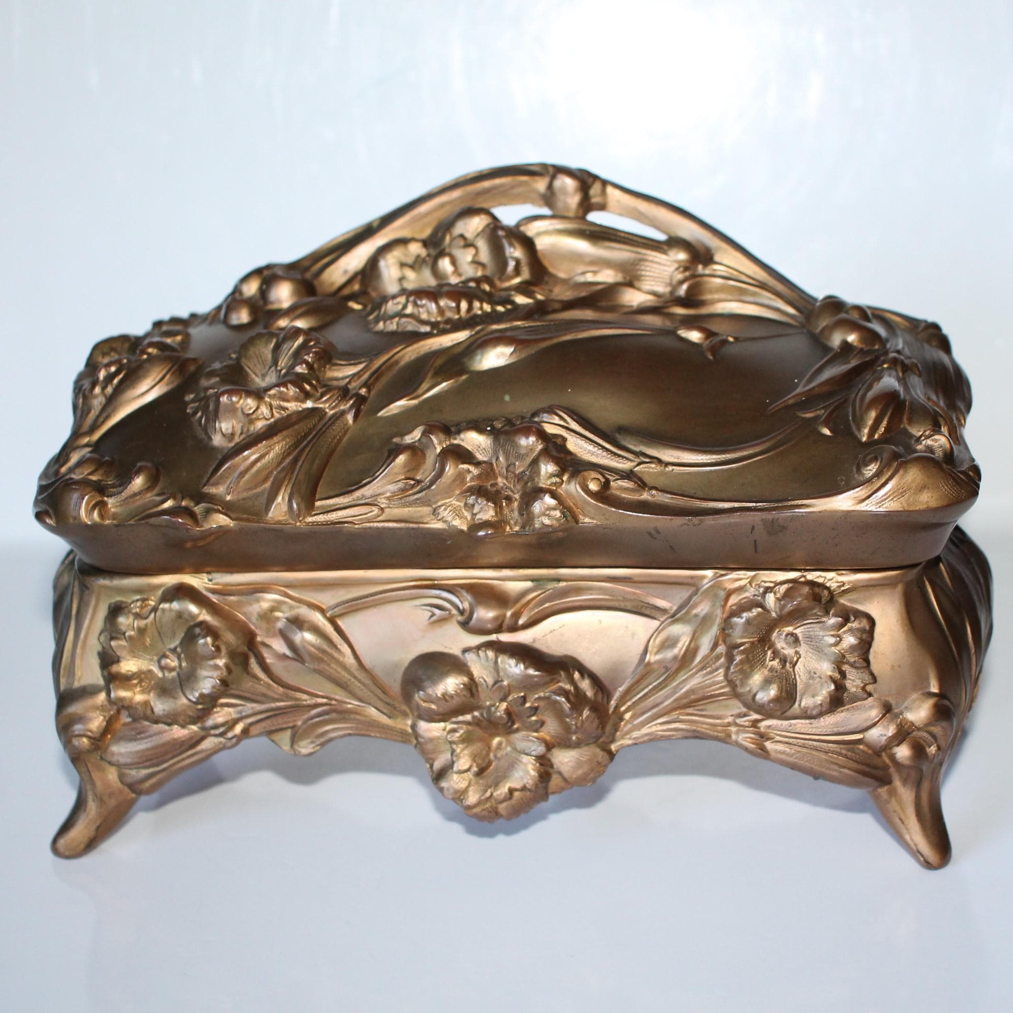 アンティーク雑貨 antique Art Nouveau Les GraveursModernes Large Victorian Jewel Casket Art Nouveau Box - Etsy