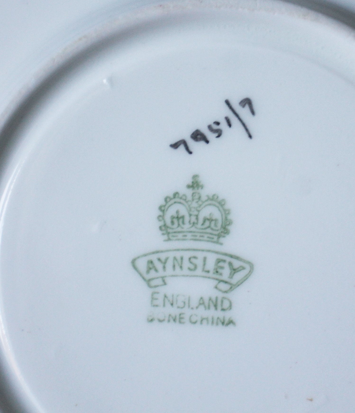 Aynsley Teacup and Saucer, Pattern 7951, Yellow and Gold - Etsy