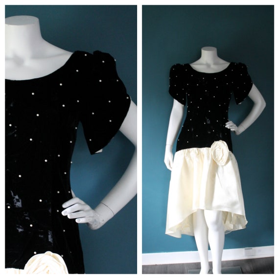 Vintage 1970's Black Velvet Pearl Dress Evenings … - image 1