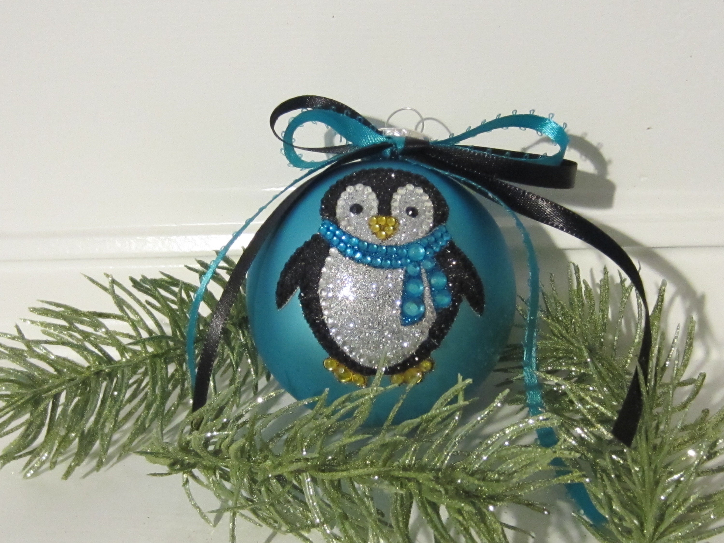 Penguins Gift Tag Ornament — Hutch & Home