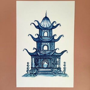 Chinoiserie blue and white print pagoda, king and queen image 4