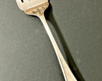 S.G Sheffield - RATTAIL Serving Fork Silver Plated England 9 Inches Vintage