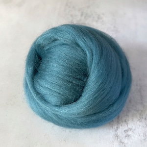 2oz Duck Egg Teal Merino Wool Roving: Needle Felting Fiber