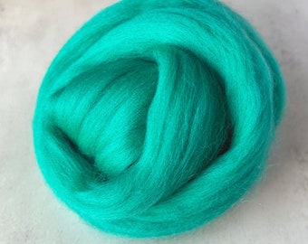2oz Jade Merino Wool Roving, Needle Felting Wool, Turquoise green Merino Top, Wool for Needle Felting