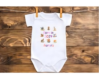 body personalizado para niña, regalo para niña nueva, regalo nacido en 2024, regalo para bebé con temática animal, body para bebé con nombre personalizado