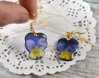 Violet flower earrings resin jewelry for women gift for her, blue yellow floral gift for wife, gift for mom plants earrings for nature lover