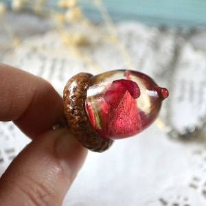 red flower acorn necklace pendant resin jewelry forest fairy gift for girl, inspired by nature lover gift for women, pressed flower witchy