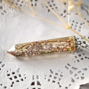 real heather dry flowers Terrarium Necklace woodland jewelry, crystal resin friendship pendant floral, wife gift for her bridesmaid gift mom