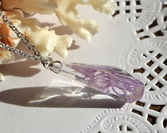 resin necklace dried flowers, romantic jewely resin xmas gift for women birthday jewelry botanical necklace terrarium pendant lilac necklace