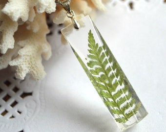 forest fern resin necklace plant jewelry pressed flowers green necklace pendant, organic jewelry crystal pendant, forest necklace terrarium