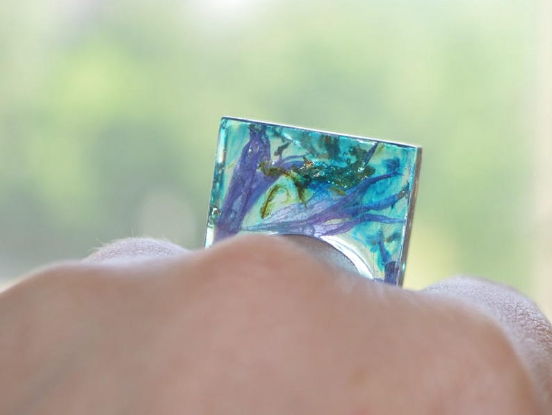 real flower ring terrarium Resin jewelry blue ring Sister gift for her, nature lover Gift idea statement ring botanical eco blue jewelry mom image 3