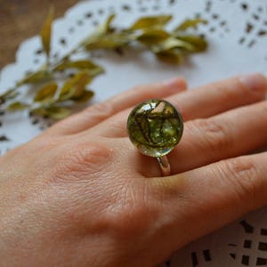 green woodland ring resin, sister gift for friend, terrarium ring natural jewelry real moss forest green ring, nature woodland jewelry women image 4