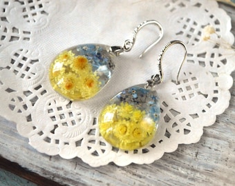 blue yellow earrings pressed flowers jewelry boho, forget me not and immortal, support Ukraine flag gift for nature lover Stand with Ukraine