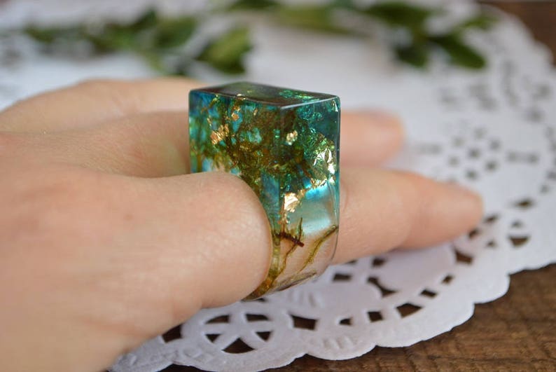 resin ring for women birthday gift for her, clear statement ring green forest moss resin jewelry pressed flower nature lover gift for girl image 2