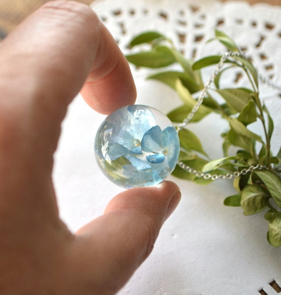 Blue Hydrangea in resin necklace pendant, something blue gift Wedding floral sphere, real pressed flower necklace globe Ball Garden gift mom