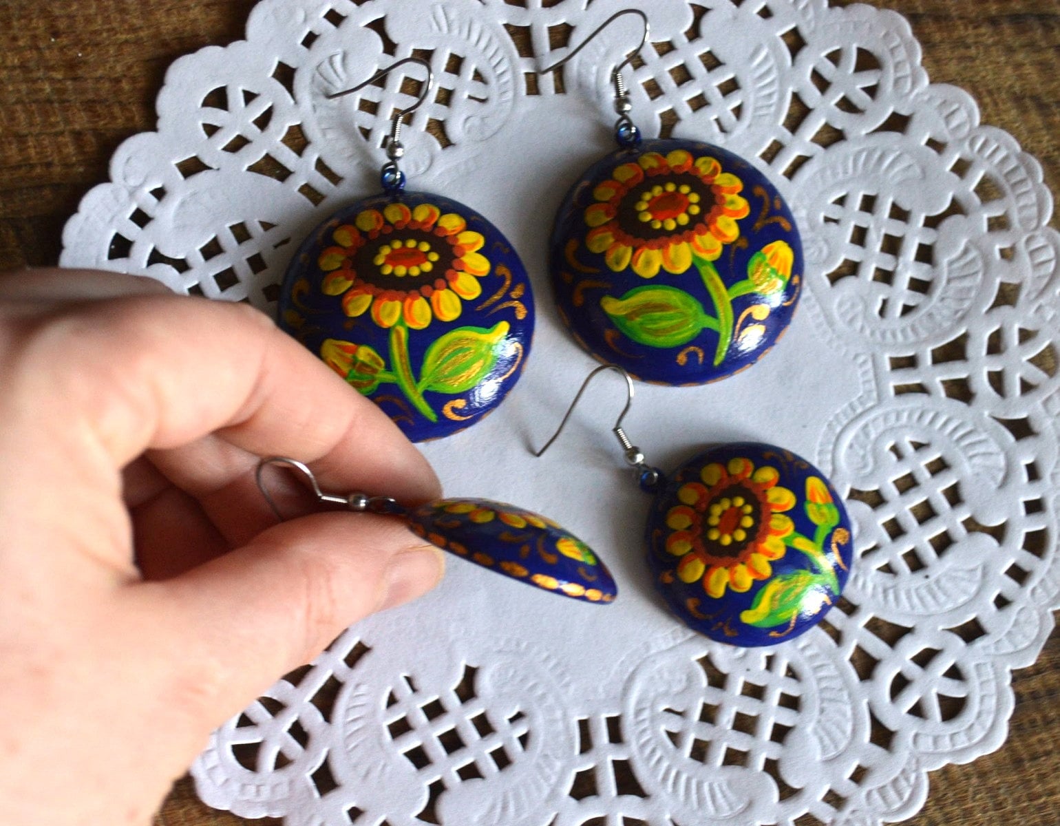 Orecchini di girasole in legno - gioielli di girasole, gioielli autunnali, orecchini autunnali - Italia