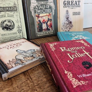 Romeo and Juliet book coasters shows in detail how the color curves over from the cover to the spine. The detail of the book spine and simulated pages can be seen on the canterbury tales.