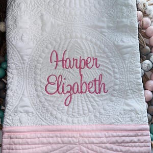 Personalized Baby Quilt, Monogrammed Heirloom quilt, Personalized Baby Quilt, Baby Shower Gift, Baby Gift, Nursery decor, Nursery quilt