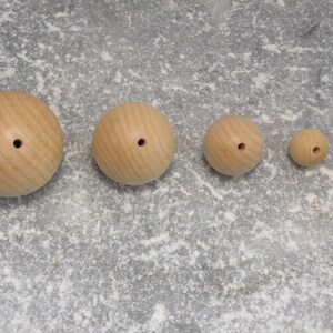 10 x Natural Wooden Craft Beads 10 to 50mm Diameter Wood image 3