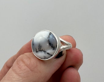 Sterling Silver, Dendritic Agate Ring, Size 7.5.