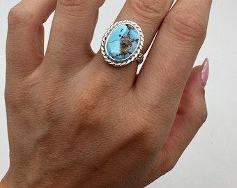 Sterling Silver Golden Hills Turquoise Ring. Size 6.5