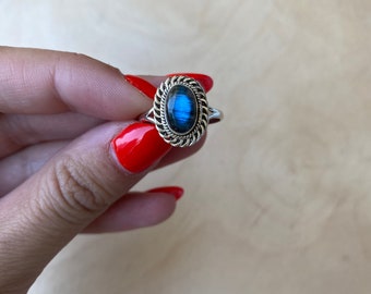 Sterling Silver Labradorite Ring. Size 7.5