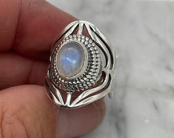 Sterling Silver Rainbow Moonstone Ring        Size 6