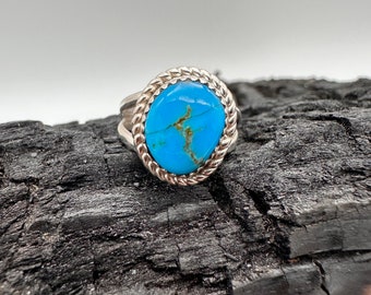 Sterling Silver Kingman Turquoise Ring Size 7