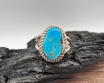 Sterling Silver Kingman Turquoise Ring Size 8