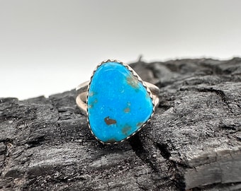 Sterling Silver Kingman Turquoise Ring Size 7.5