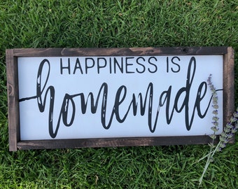 HAPPINESS is homemade,Kitchen Sign,Farmhouse Decor, rustic wood sign,Home Decor,Framed Sign,farmhouse sign,fixer upper,Rustic Sign,Entryway