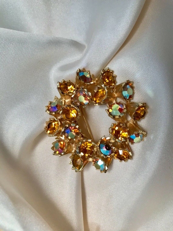 Iridescent Amber Round Weiss Signed Vintage Brooch