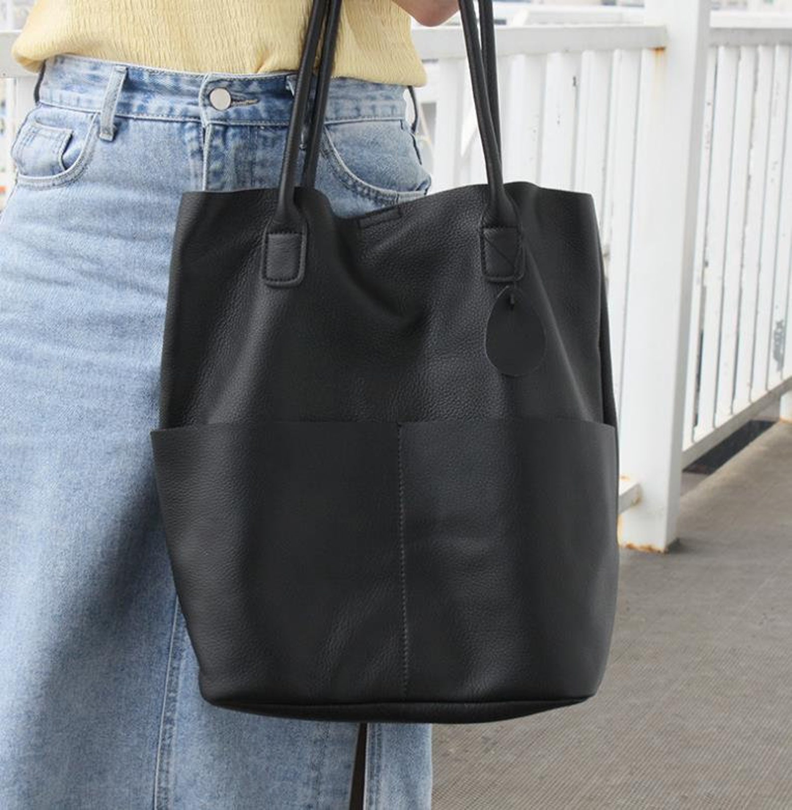 Fourretout en cuir noir sac en cuir noir doux fourretout Etsy